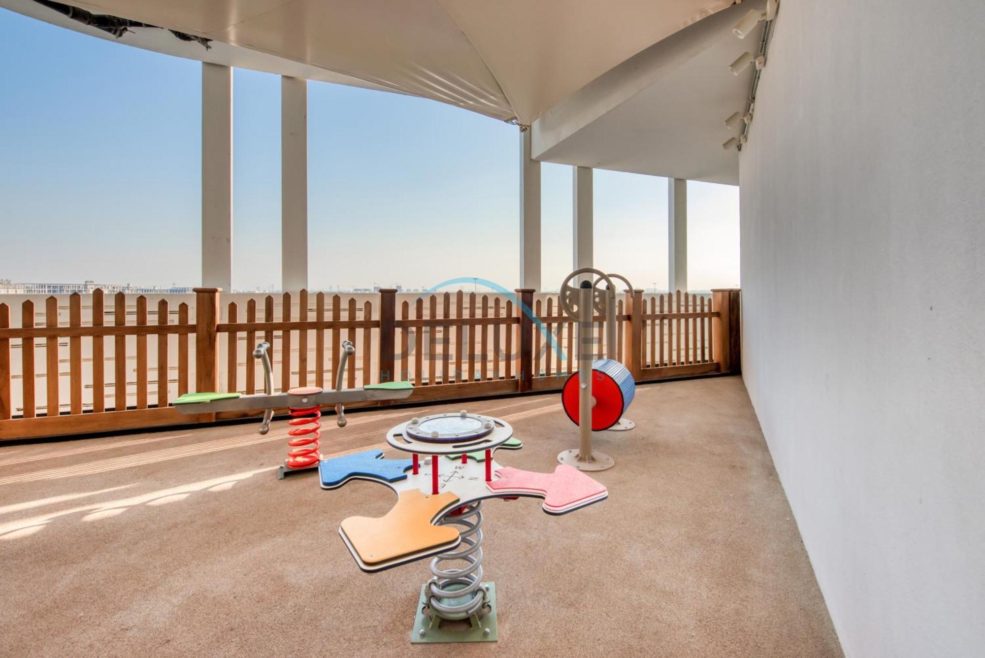 Apartment Upscale 3br In Bayz Tower, Business Bay By Deluxe Homes Dubai