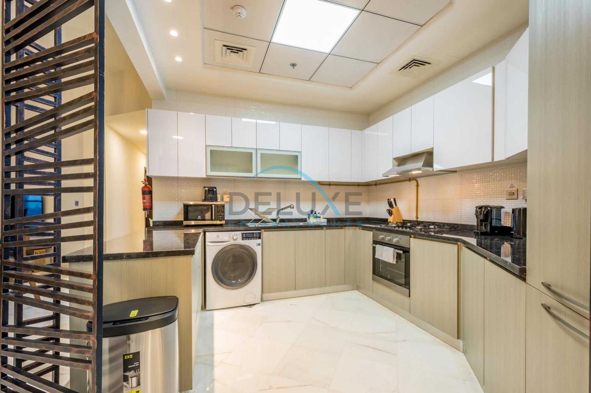 Apartment Upscale 3br In Bayz Tower, Business Bay By Deluxe Homes *